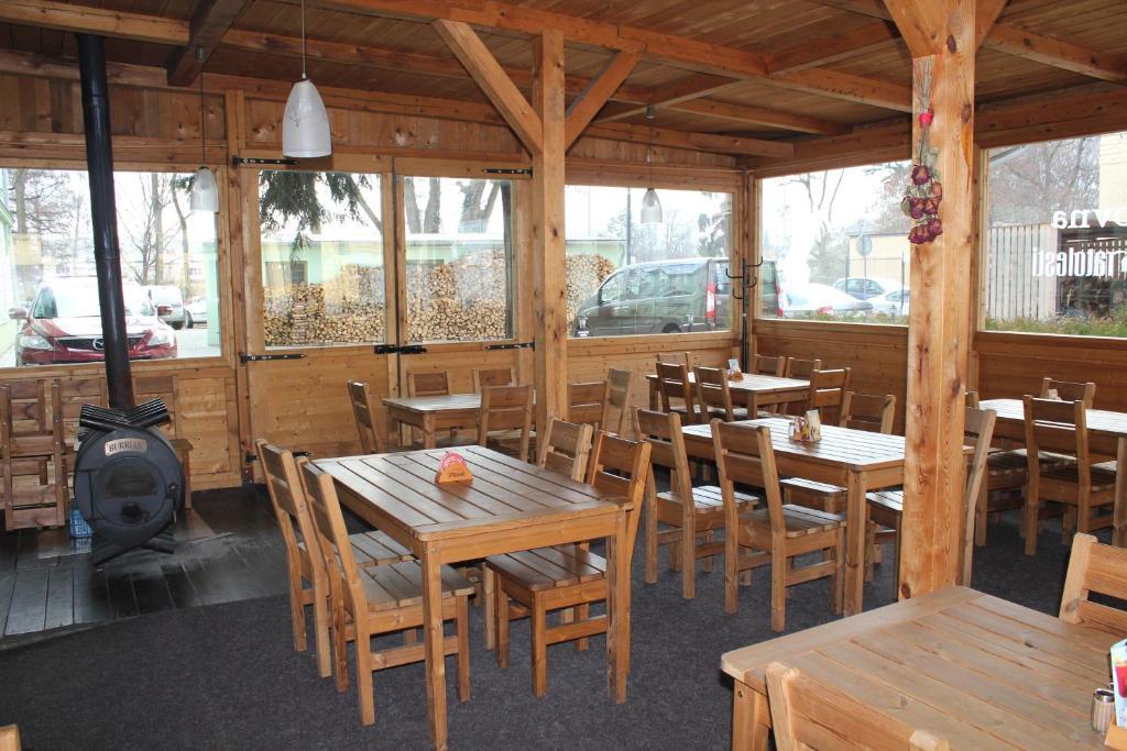 Zelena Ratolest Otel Ceske Budejovice Dış mekan fotoğraf