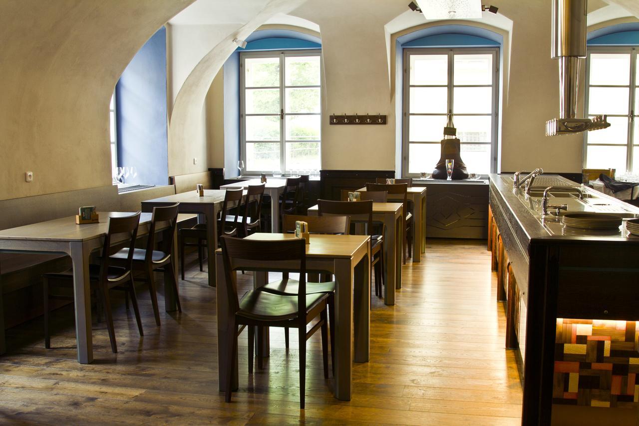 Zelena Ratolest Otel Ceske Budejovice Dış mekan fotoğraf