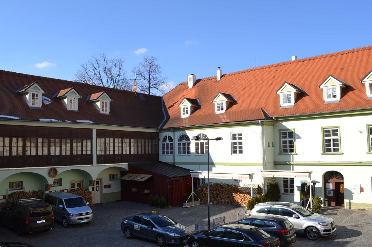 Zelena Ratolest Otel Ceske Budejovice Dış mekan fotoğraf